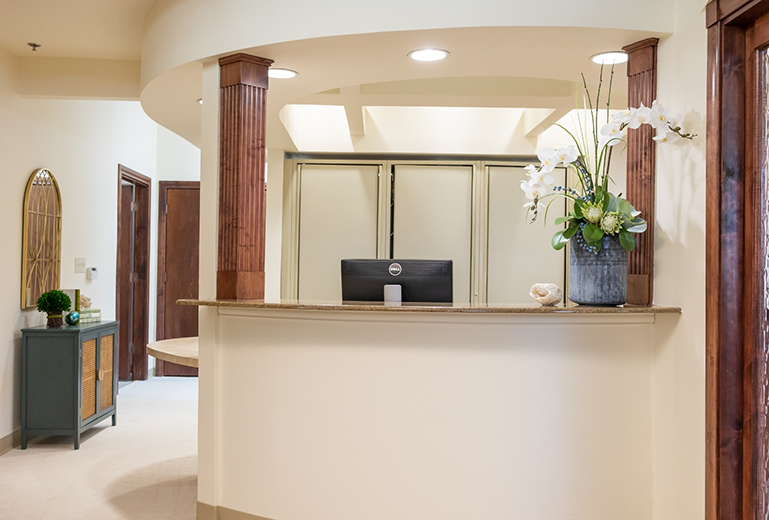 Head on shot of front desk